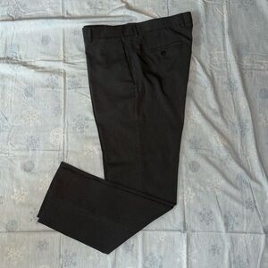 Gray men’s dress pants, Perry Ellis portfolio, slim fit, 34x32